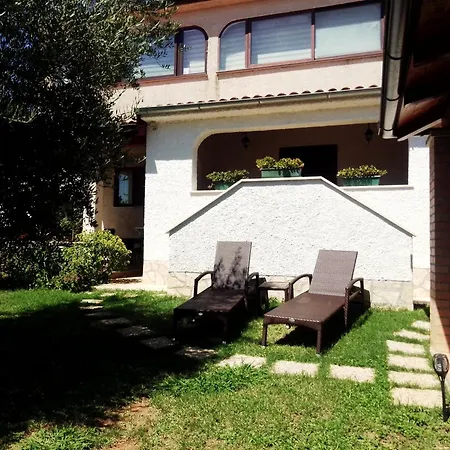Apartmani Irena Arvaj Porec Exterior photo