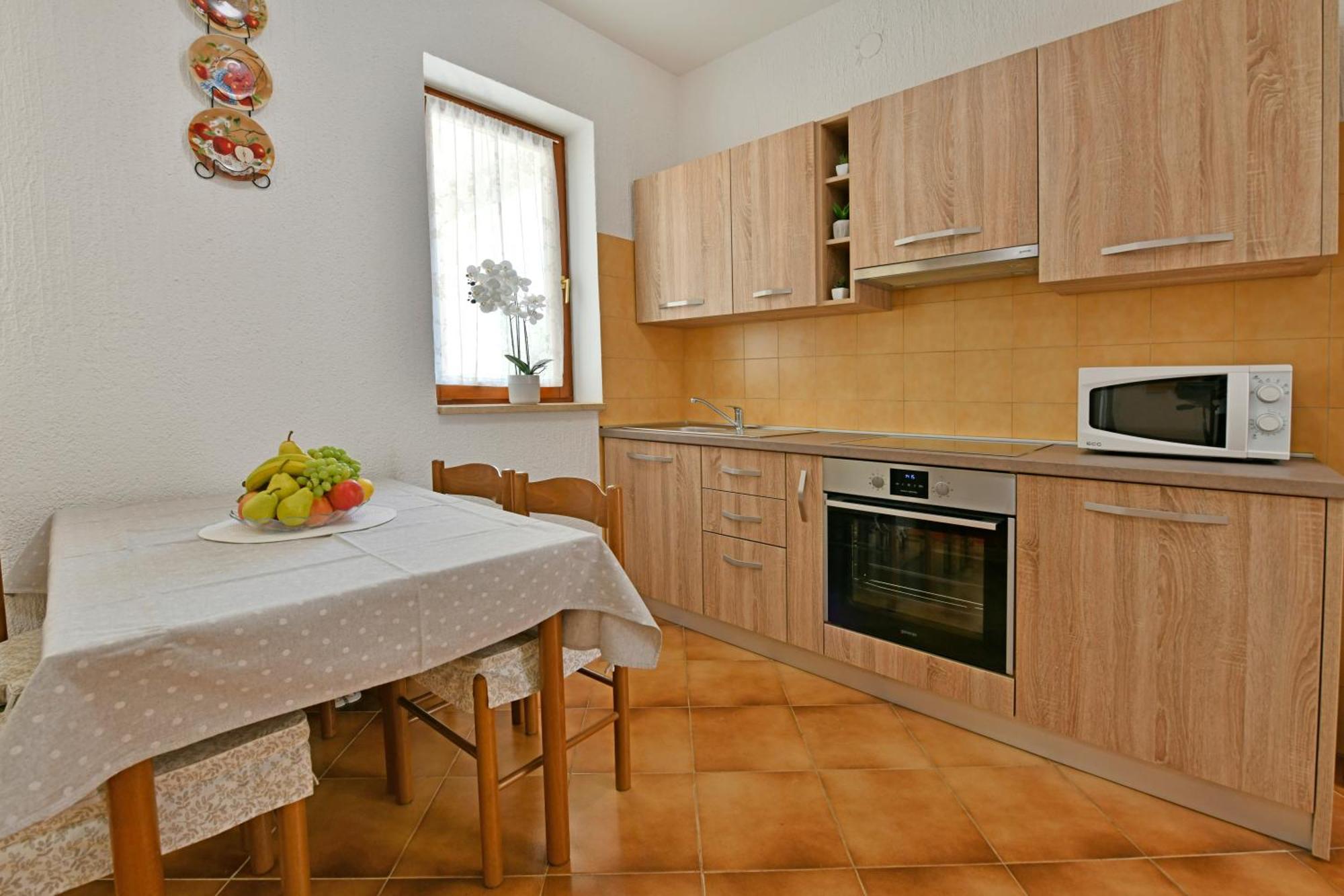Apartament Irena Arvaj