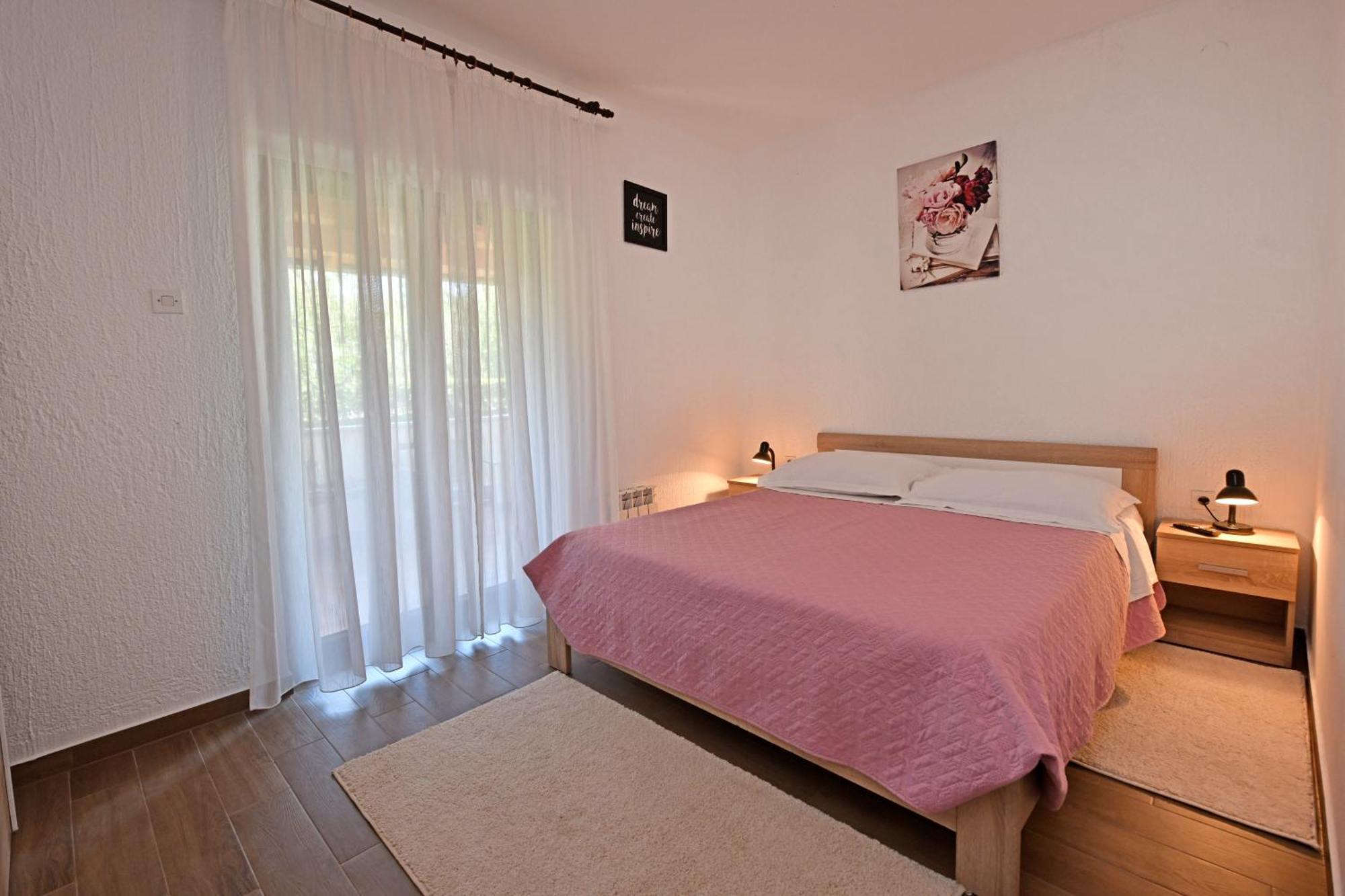 Irena Arvaj Apartament